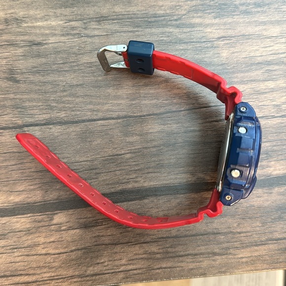 G-Shock Rare Collectible Olympic Watch - Picture 3 of 11